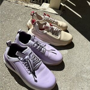 2 Clove Nursing shoes